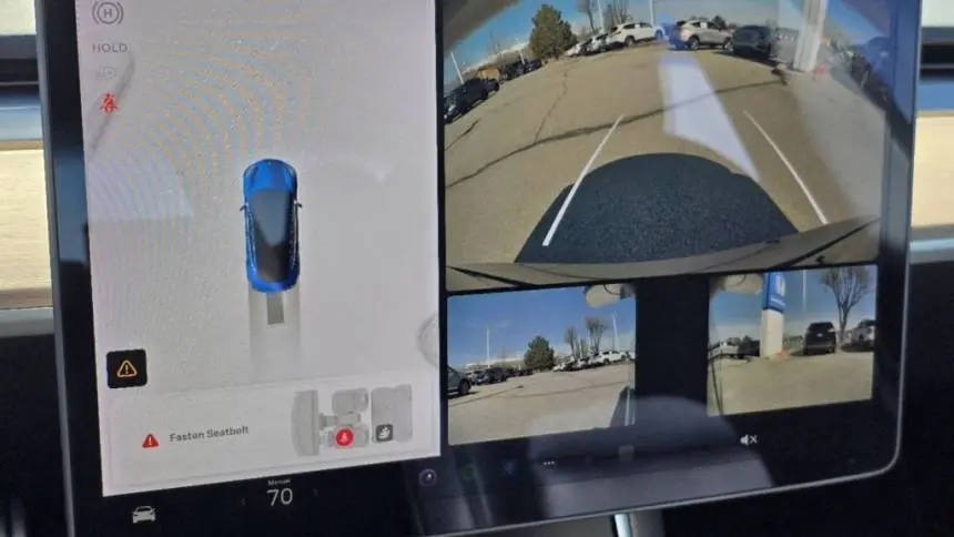 2018 Tesla Model 3 5YJ3E1EB0JF072236