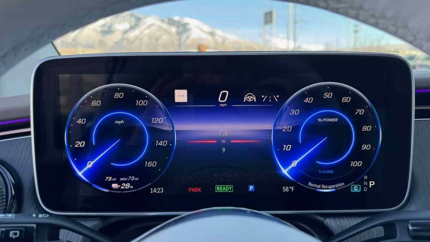 2025 Mercedes EQE SUV 4JGGM1CB9SA060843