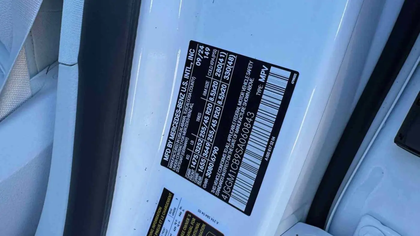 2025 Mercedes EQE SUV 4JGGM1CB9SA060843