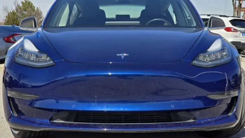 2018 Tesla Model 3 5YJ3E1EB0JF072236