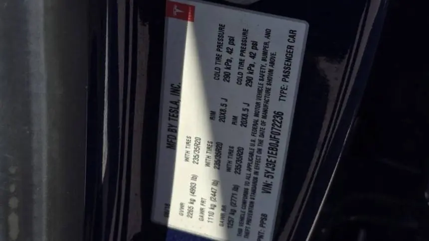 2018 Tesla Model 3 5YJ3E1EB0JF072236