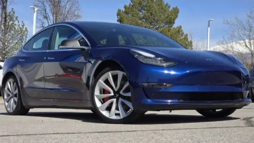 2018 Tesla Model 3 5YJ3E1EB0JF072236