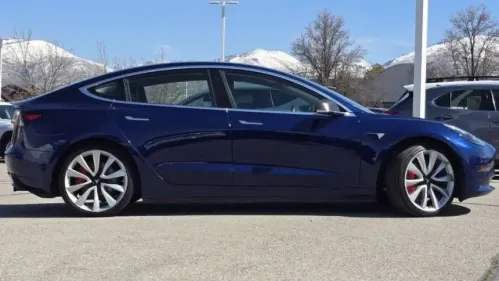 2018 Tesla Model 3 5YJ3E1EB0JF072236