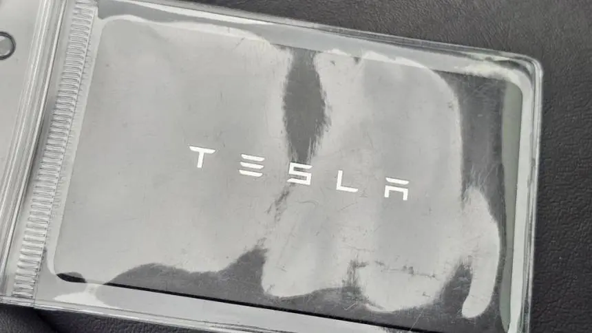 2018 Tesla Model 3 5YJ3E1EB5JF144774