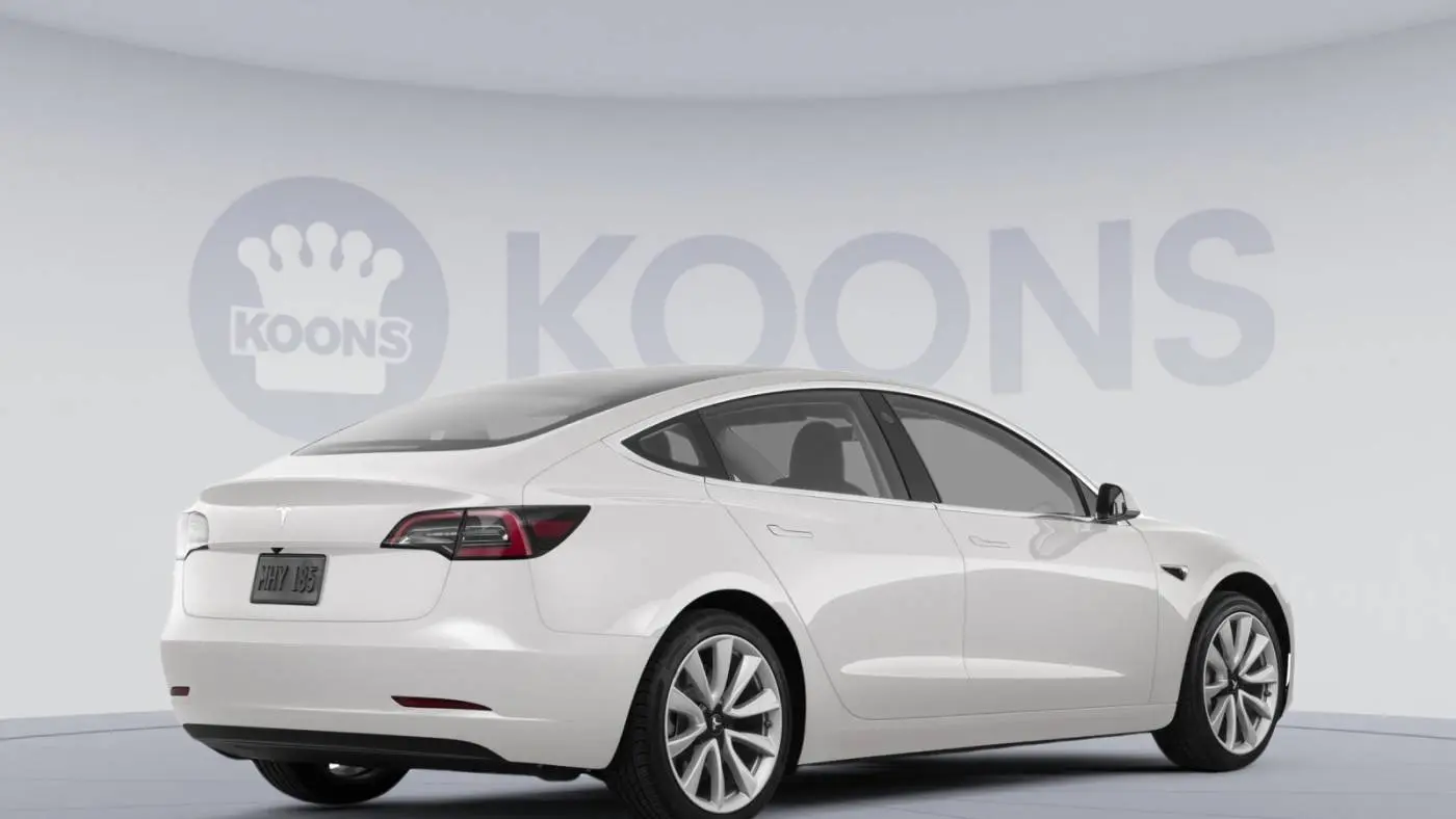 2018 Tesla Model 3 5YJ3E1EA5JF057660