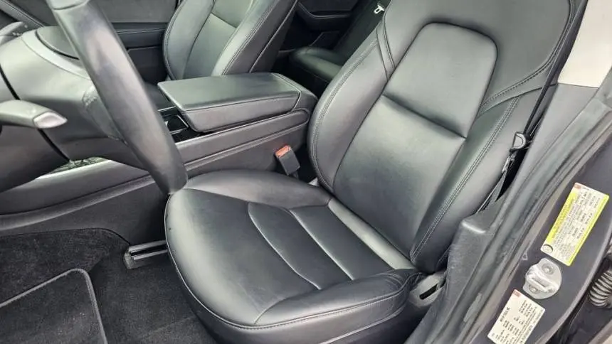 2018 Tesla Model 3 5YJ3E1EB5JF144774
