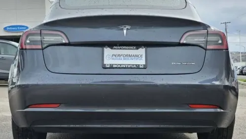 2018 Tesla Model 3 5YJ3E1EB5JF144774