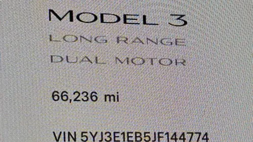 2018 Tesla Model 3 5YJ3E1EB5JF144774