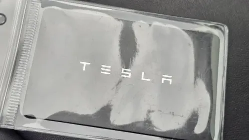 2018 Tesla Model 3 5YJ3E1EB5JF144774
