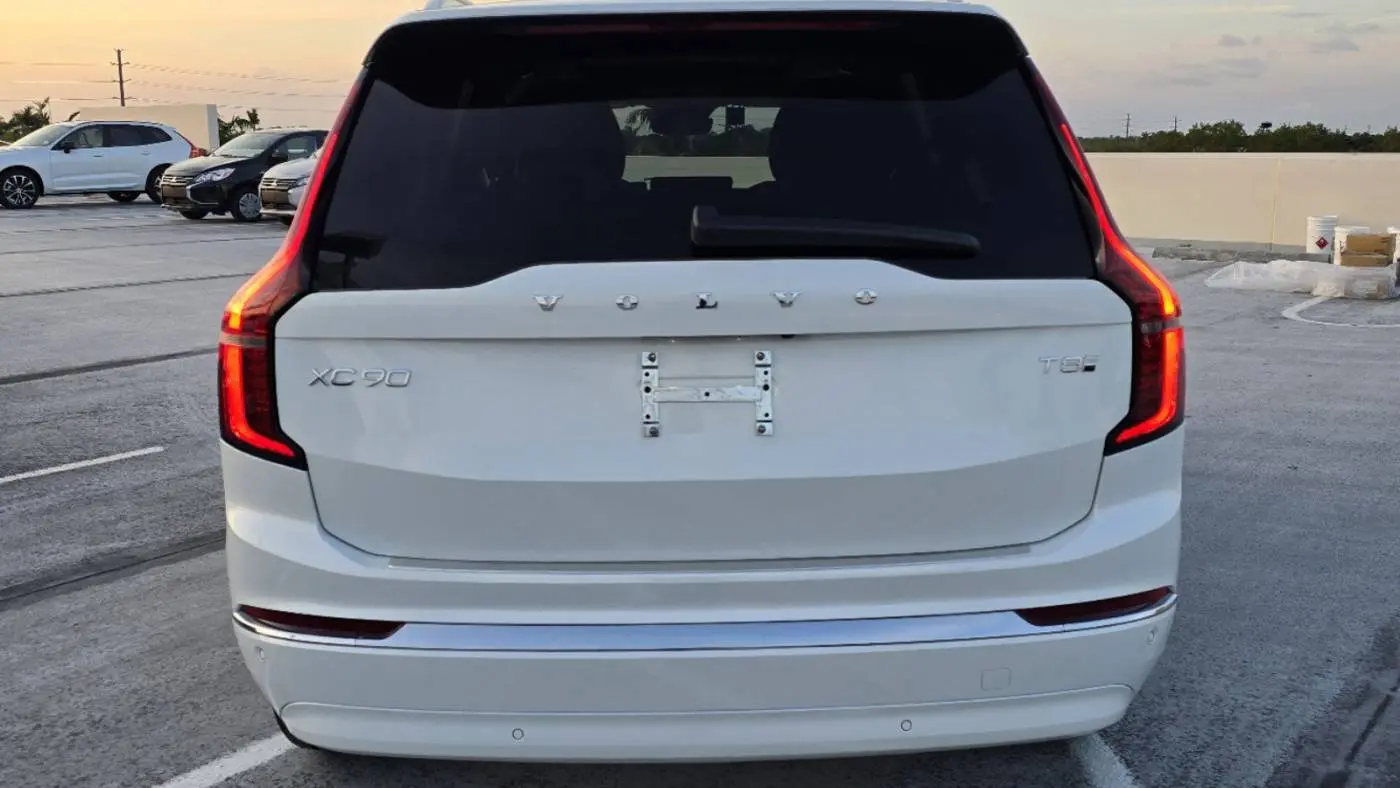 2025 Volvo XC90 YV4H60PB0S1379181