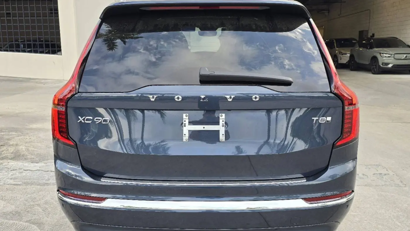 2025 Volvo XC90 YV4H60PB9S1380538