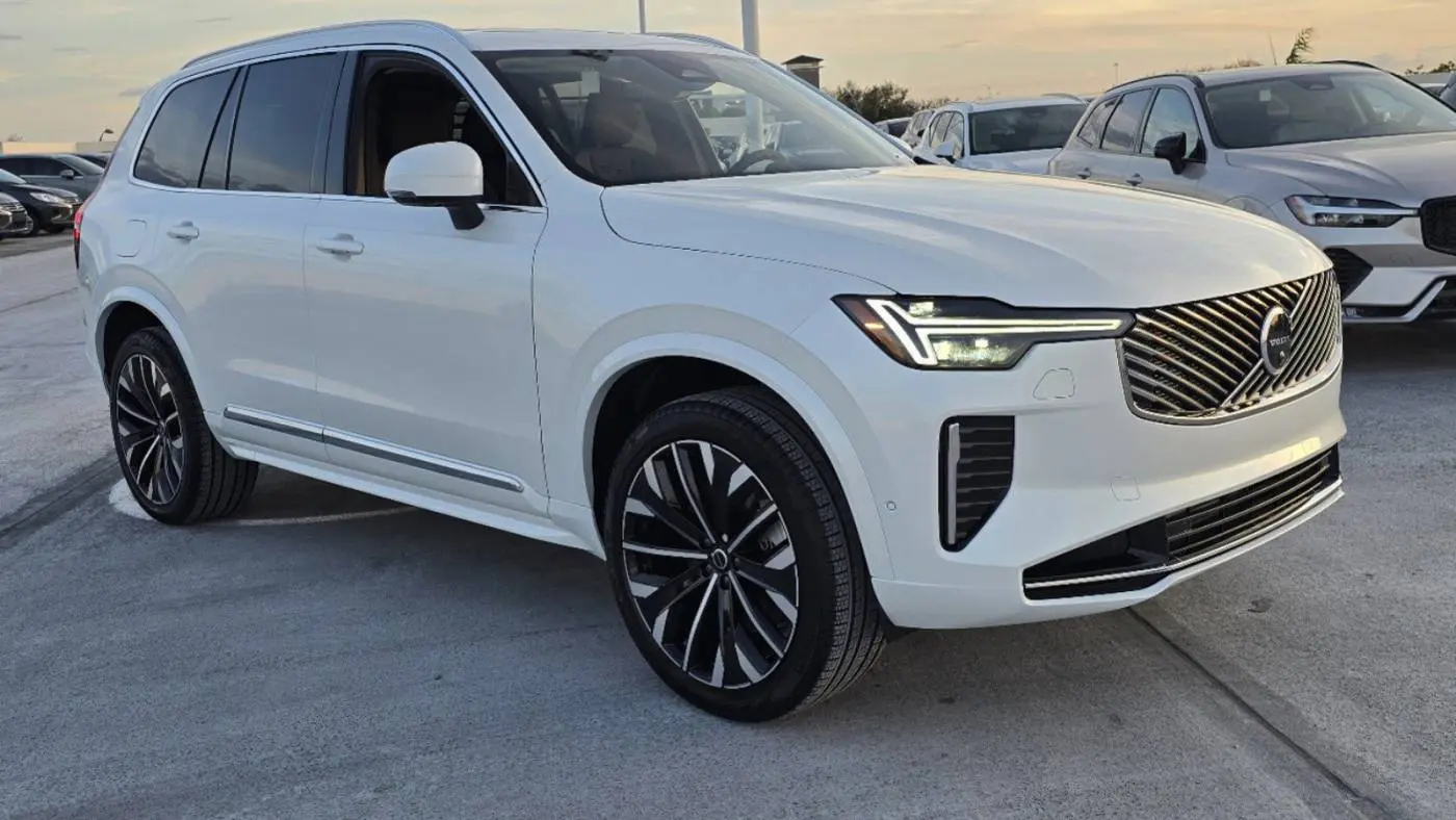 2025 Volvo XC90 YV4H60PB0S1379181