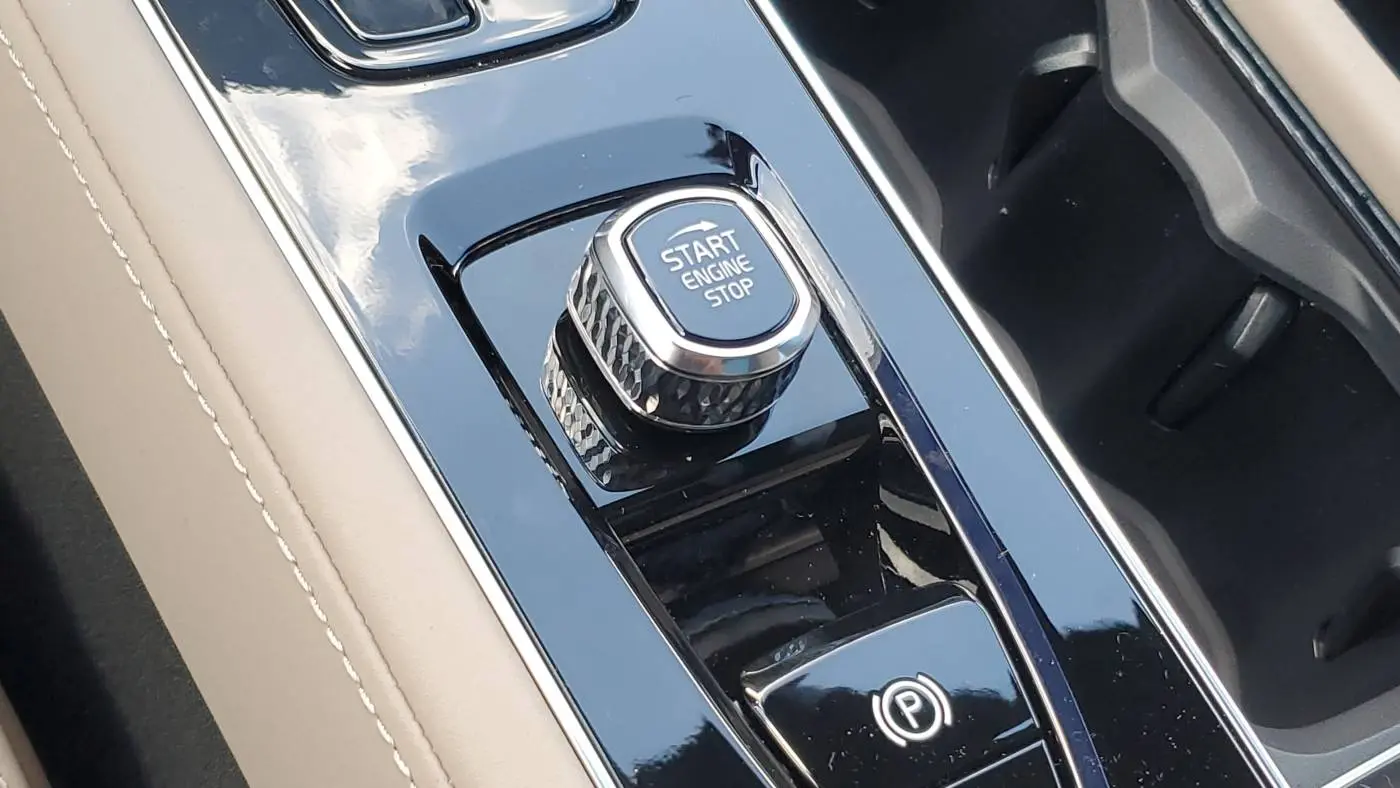 2025 Volvo XC90 YV4H60PB0S1379181