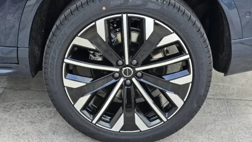 2025 Volvo XC90 YV4H60PB9S1380538