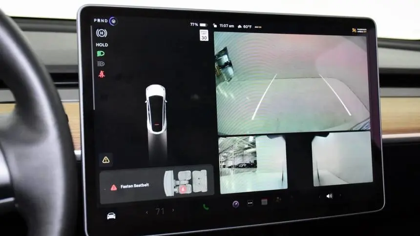 2022 Tesla Model Y 7SAYGDEF1NF341020