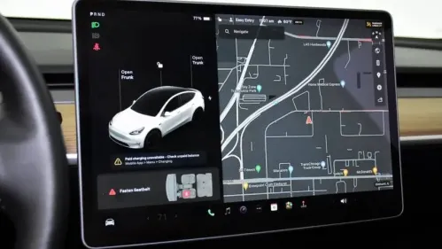 2022 Tesla Model Y 7SAYGDEF1NF341020