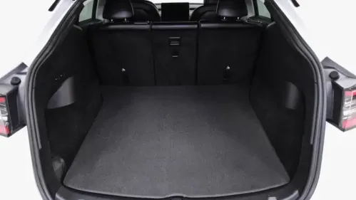 2022 Tesla Model Y 7SAYGDEF1NF341020
