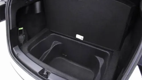 2022 Tesla Model Y 7SAYGDEF1NF341020