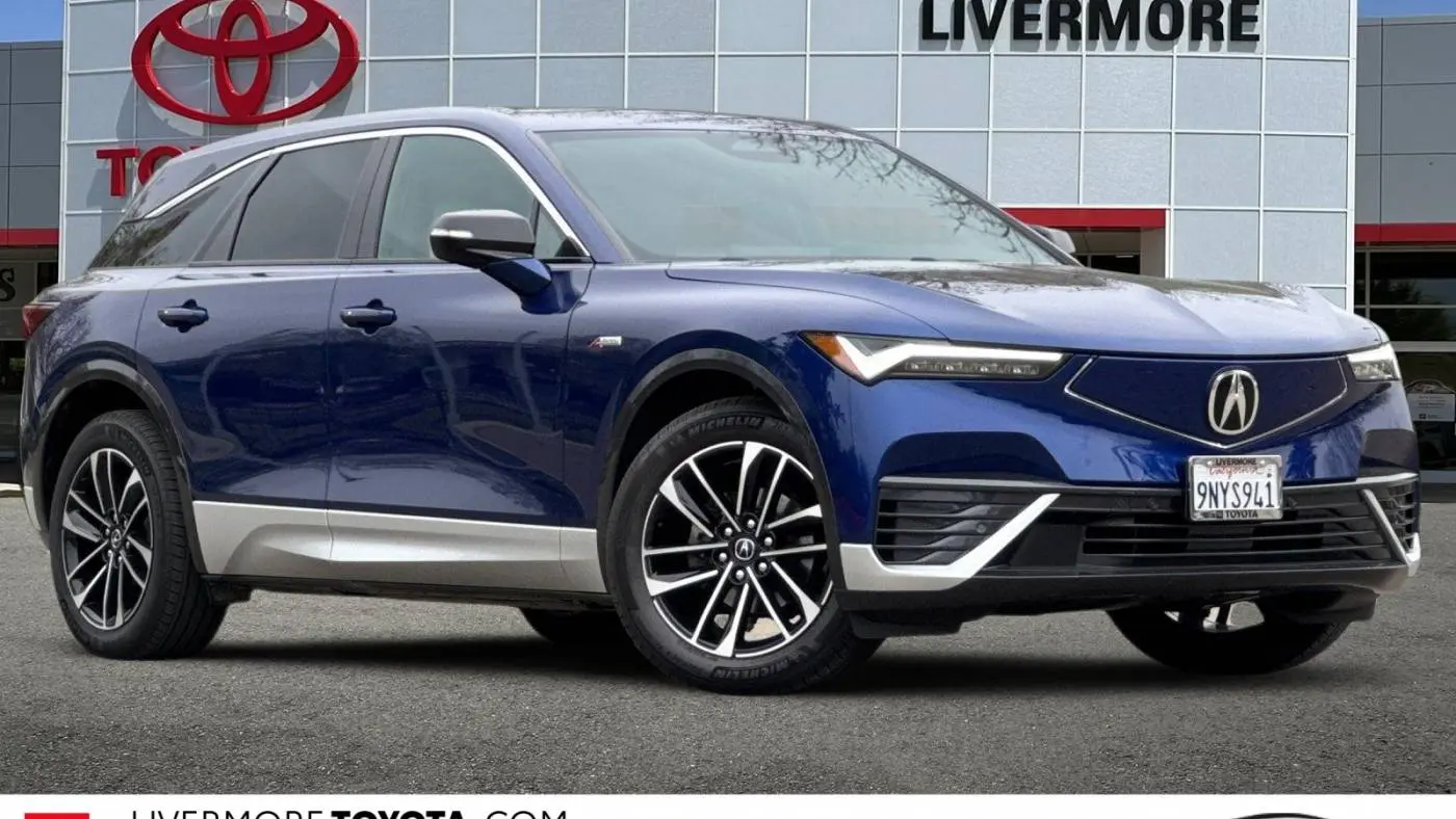 2024 Acura ZDX 4W5KHMRKXRZ501440