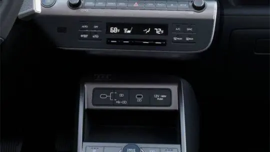 2025 Hyundai Kona Electric KM8HC3A63SU029157