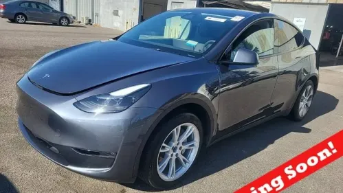 2023 Tesla Model Y 7SAYGDED0PF958376