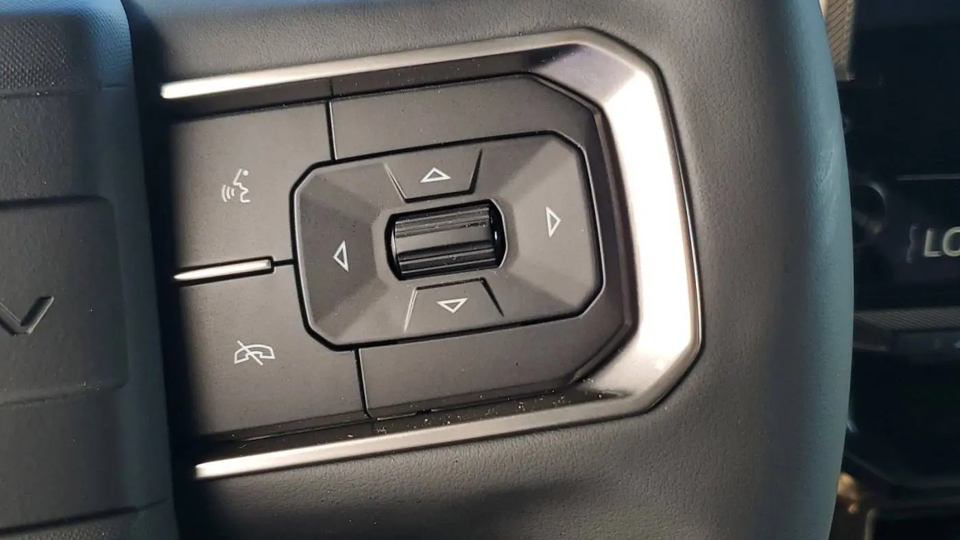 2025 GMC HUMMER EV SUV 1GKT0NDE3SU113439