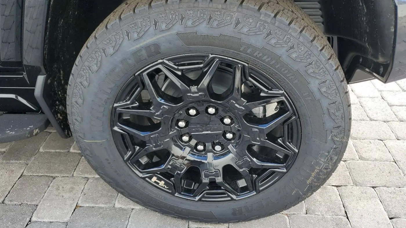 2025 GMC HUMMER EV SUV 1GKT0NDE3SU113439