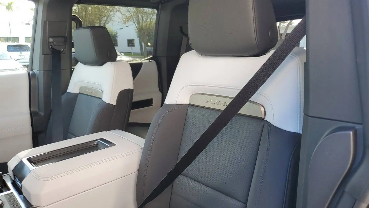 2025 GMC HUMMER EV SUV 1GKT0NDE3SU113439