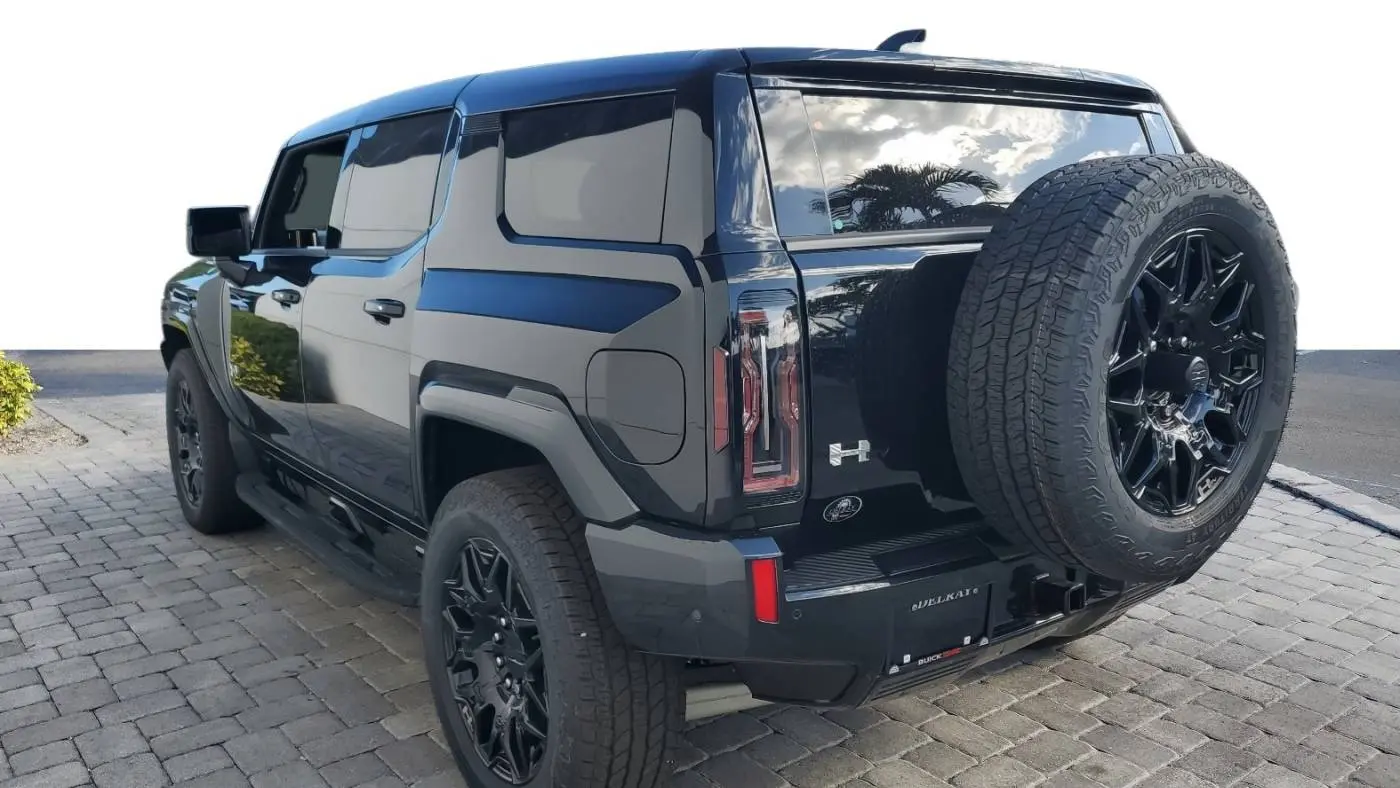2025 GMC HUMMER EV SUV 1GKT0NDE3SU113439