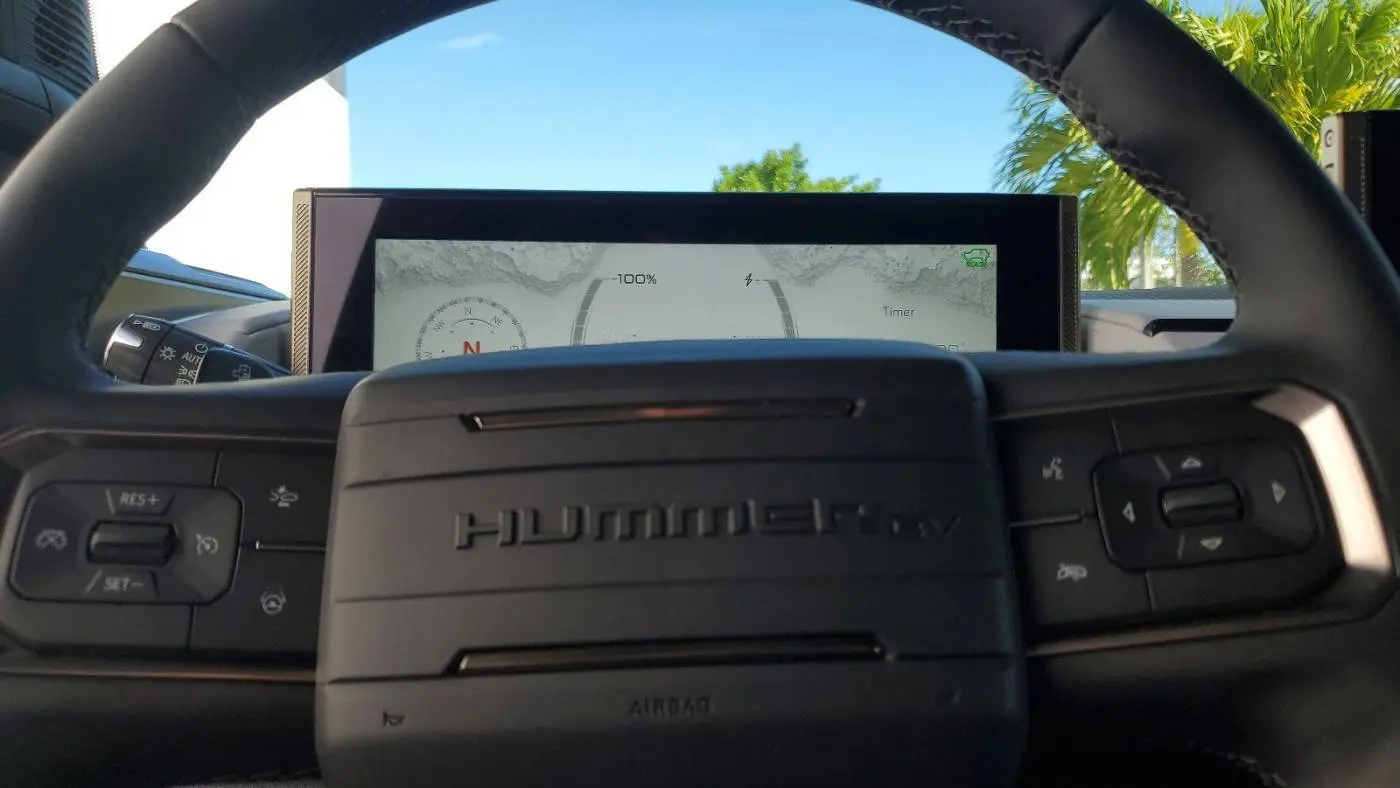2025 GMC HUMMER EV SUV 1GKT0NDE3SU113439