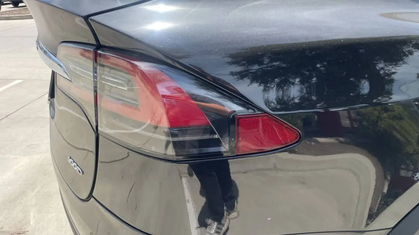 2017 Tesla Model X 5YJXCBE28HF066238