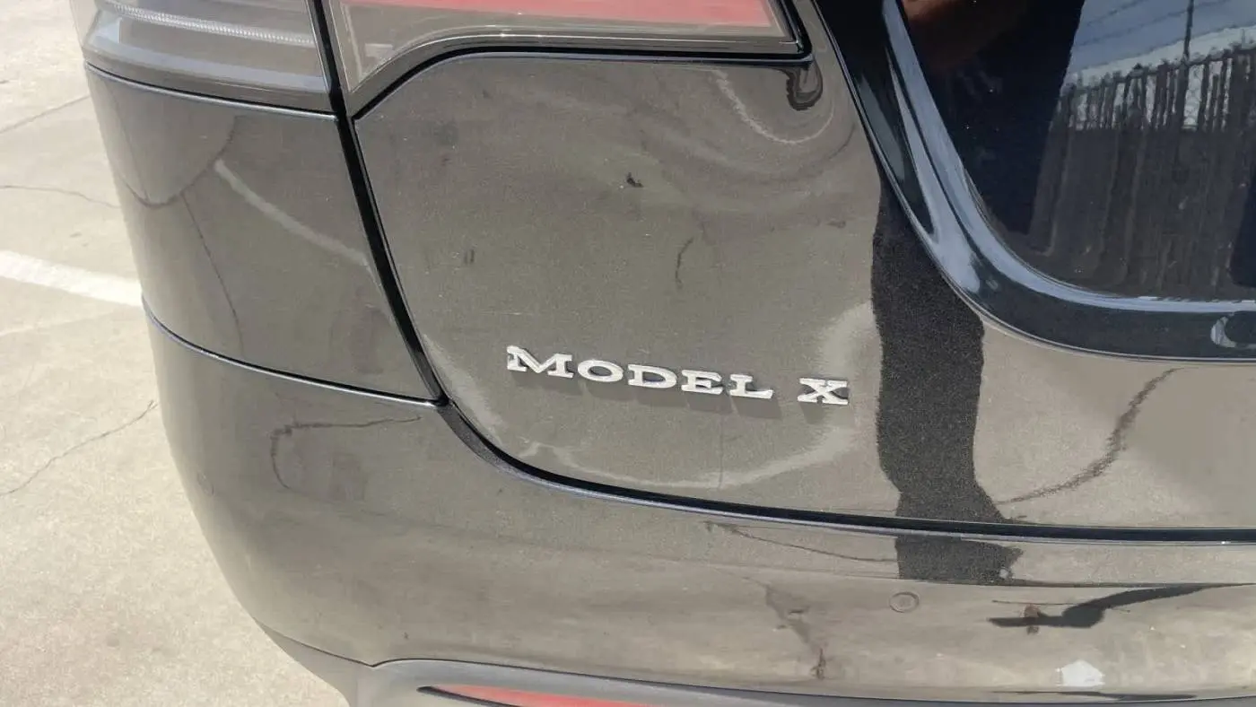 2017 Tesla Model X 5YJXCBE28HF066238