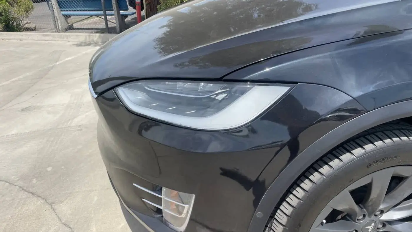 2017 Tesla Model X 5YJXCBE28HF066238