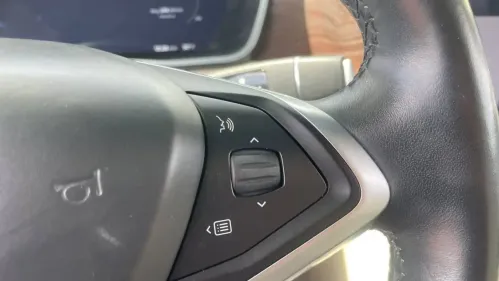 2017 Tesla Model X 5YJXCBE28HF066238