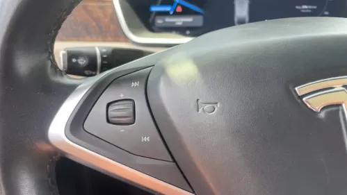 2017 Tesla Model X 5YJXCBE28HF066238