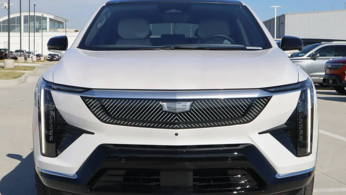 2025 Cadillac OPTIQ 3GYK3BMR1SS166294
