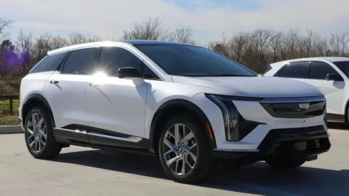 2025 Cadillac OPTIQ 3GYK3BMR1SS166294