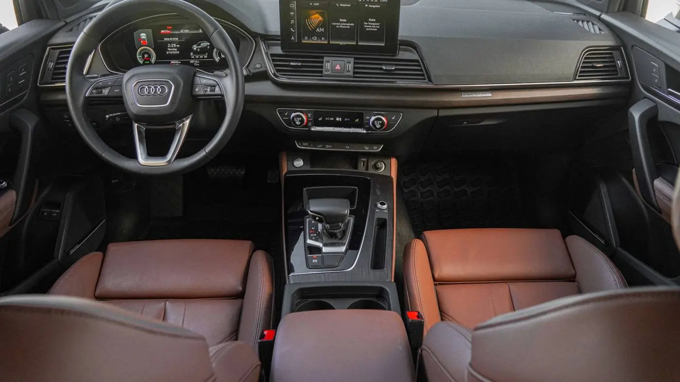 2023 Audi Q5 WA1E2AFY2P2089677