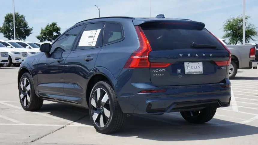 2025 Volvo XC60 YV4H60RC3S1204915