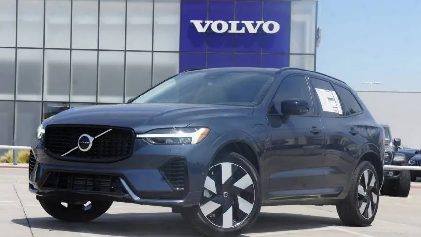 2025 Volvo XC60 YV4H60RC3S1204915