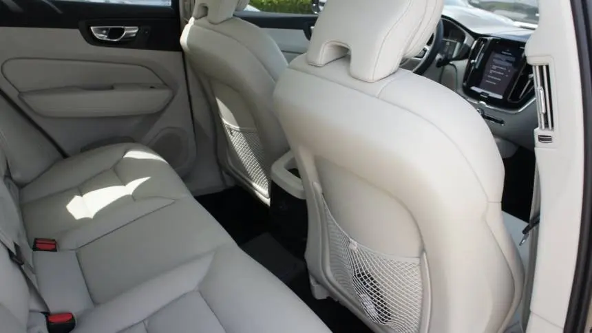 2025 Volvo XC60 YV4H60RC3S1204915
