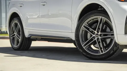 2023 Audi Q5 WA1E2AFY2P2089677