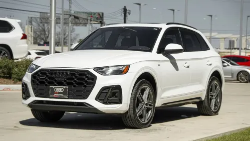 2023 Audi Q5 WA1E2AFY2P2089677
