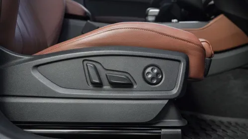 2023 Audi Q5 WA1E2AFY2P2089677