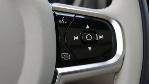 2025 Volvo XC60 YV4H60RC3S1204915
