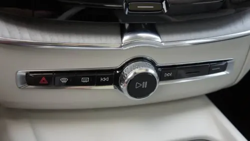 2025 Volvo XC60 YV4H60RC3S1204915
