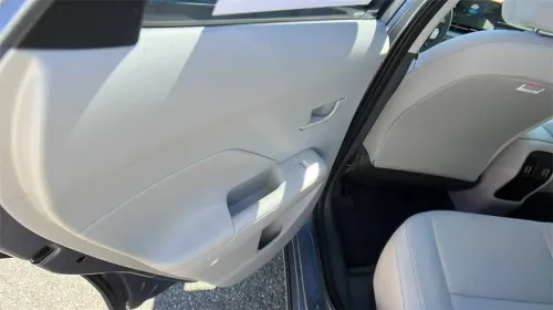 2025 Hyundai Kona Electric KM8HC3A64SU027899
