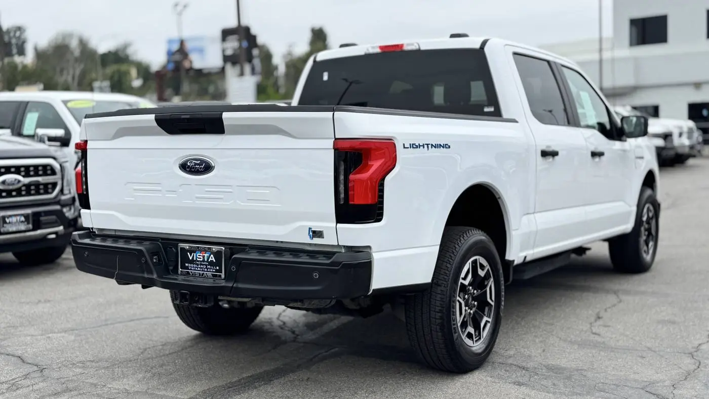 2022 Ford F-150 Lightning 1FTVW1EL3NWG02618