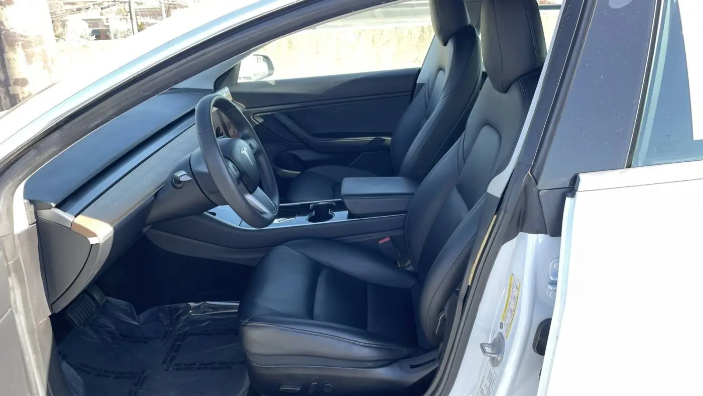 2019 Tesla Model 3 5YJ3E1EA3KF483297