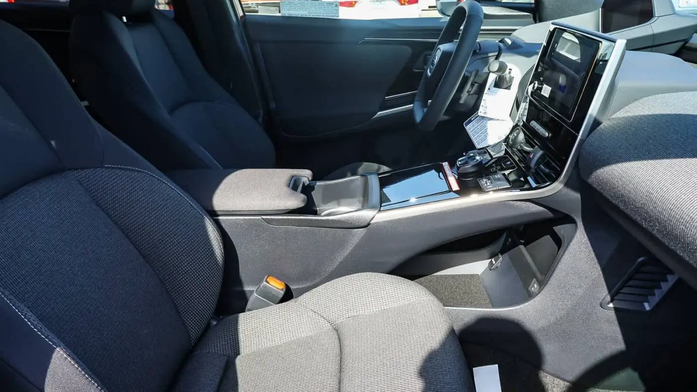 2025 Subaru Solterra JTMABABA4SA100139